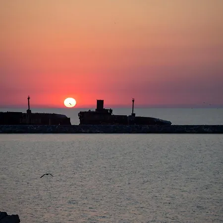 Marcos بيت ضيافة 3*