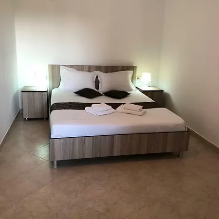 Affittacamere Marcos Costinesti